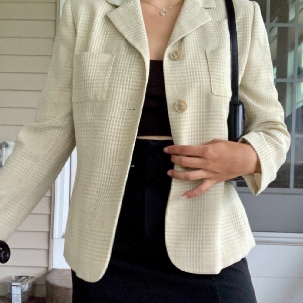 Cream and white plaid vintage blazer #y2k #90s #plaid #vintage #blazer